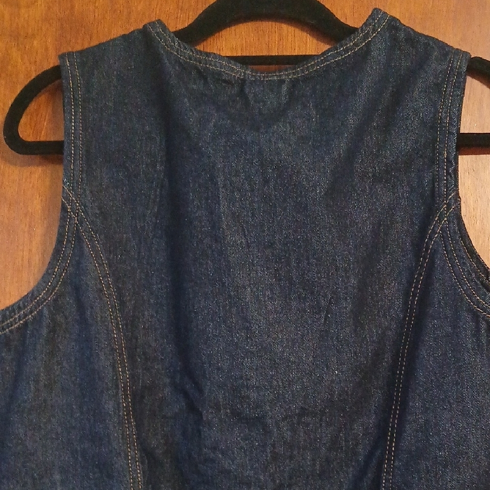 Women's Denim Sleeveless Vest - Picture 6 of 9